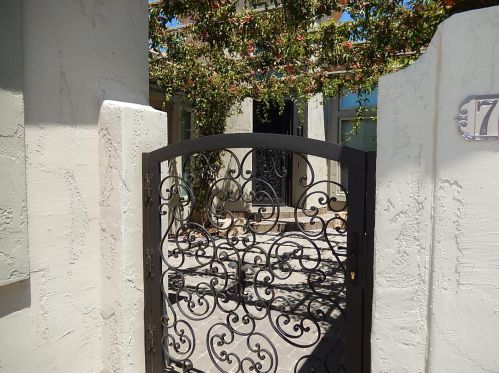 7674 Tardes Dr, Scottsdale, AZ 85255-4820