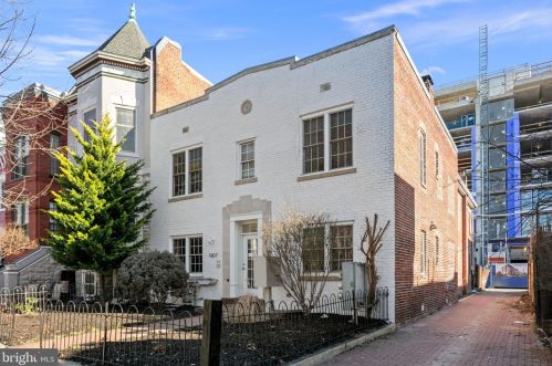 1807 8 St, Washington DC 20001-3185 exterior