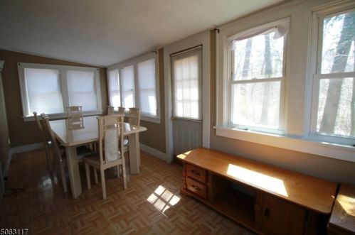 6 Birchwood Dr, Mount Olive NJ  07828-1604 exterior