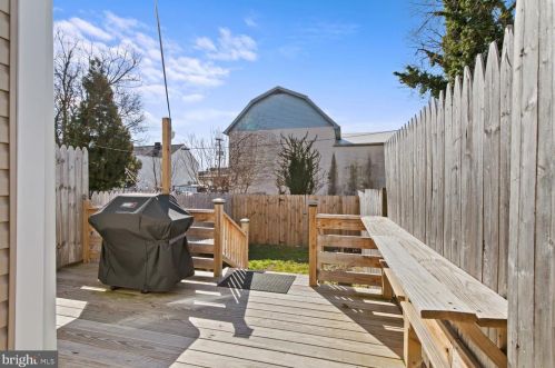634 1st St, Lancaster PA  17603-3622 exterior