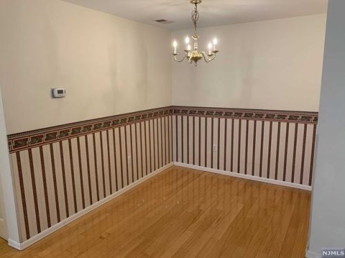 1102 Coventry Way, Mahwah NJ  07430-3860 exterior