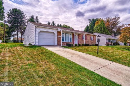 618 Grandview Ave, Camp Hill PA  17011-1816 exterior