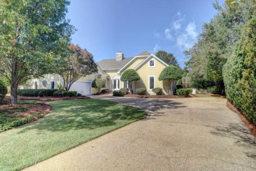 1604 Orion Pl, Wilmington, NC 28405-5200