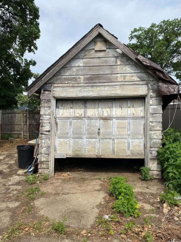 146 Stone St, Floral Park NY  11003-2238 exterior