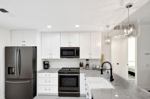 67635 Natoma Dr, Cathedral City, CA 92234-7407