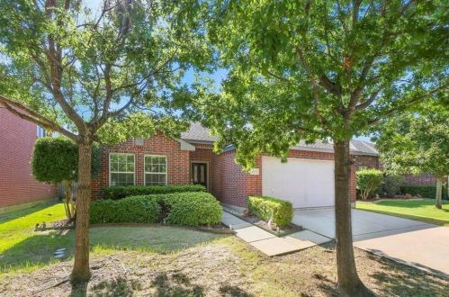 4700 Fox Sedge Ln, Denton, TX 76208-6836