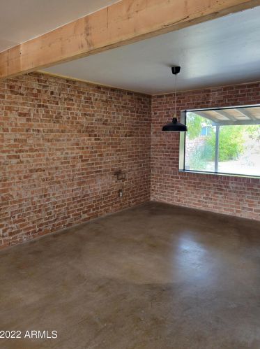 2530 Devonshire Ave, Phoenix AZ  85016-5660 exterior