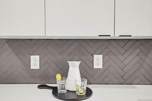 3150 Logan St, Englewood CO  80113-2624 exterior