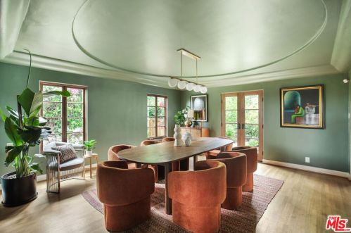 1114 Mountain St, Glendale CA  91207-1834 exterior