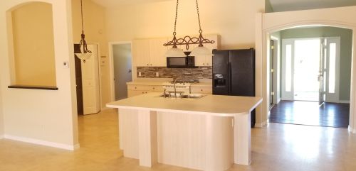402 Meadow Ter, Fort Pierce, FL 34984-3545
