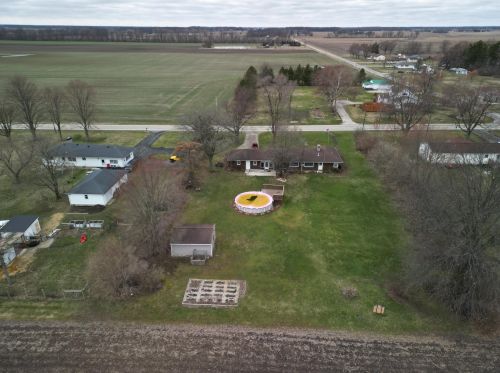 1136 Prospect Upper Sandusky Rd, Marion OH  43302-8862 exterior