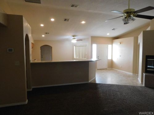 5481 Van Mouwerick Dr, Bullhead City AZ  86426-6647 exterior