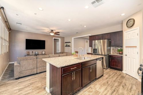 1840 Gold St, Liberty Farms CA  95620-4874 exterior