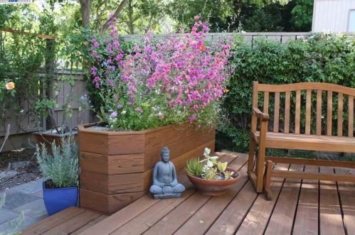 5230 Riverdale Ct, Pleasanton CA  94588-3759 exterior