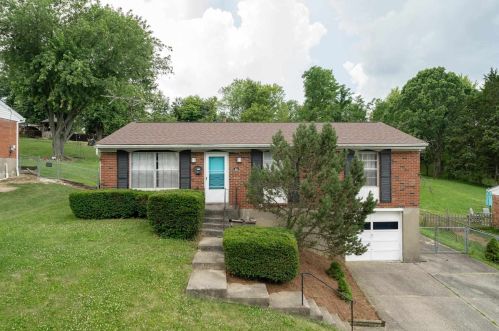 166 Raintree Rd, Florence, KY 41042-2704