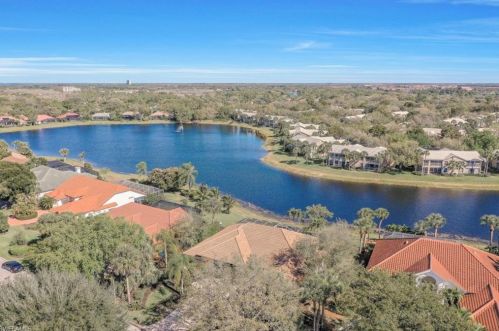 3690 Lakemont Dr, Bonita Springs, FL 34134-2944