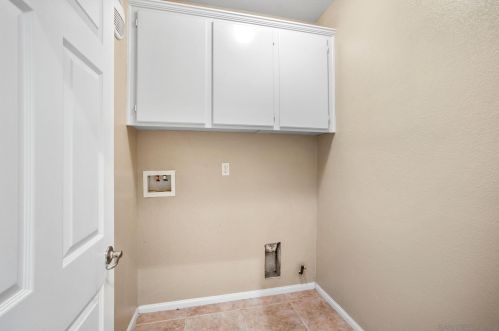 2728 Piantino Cir, San Diego CA 92108-4736 exterior