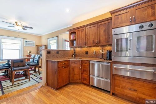 77 1st Ave, West Paterson NJ  07424-1531 exterior