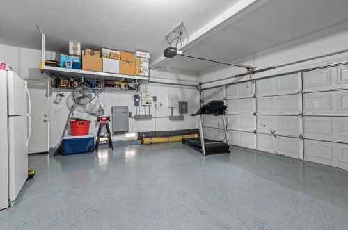 27560 Nellie Ct, Temecula CA  92591-2846 exterior