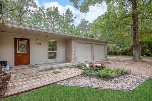 30124 Oak Ln, Magnolia, TX 77354-5639