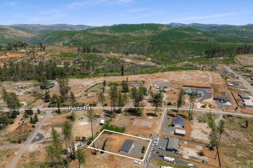1825 Greenway Ln, Paradise, CA 95969-4411
