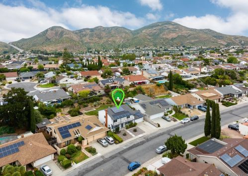 8017 Laurelridge Rd, San Diego, CA 92120-1725