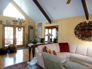 120 Lake Shore Dr, Rock Hill NY  12775-6523 exterior