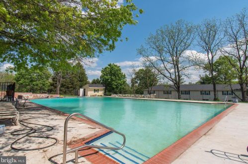 156 Oberlin Ter, Lansdale PA 19446-4949 exterior