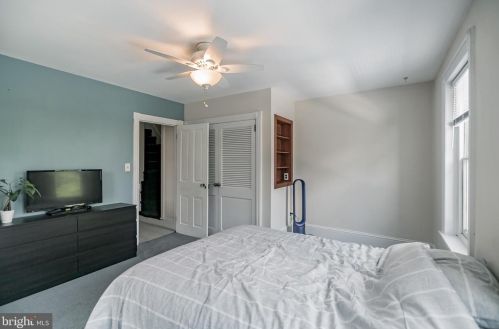 16 5 St, Lansdale PA 19446-2425 exterior