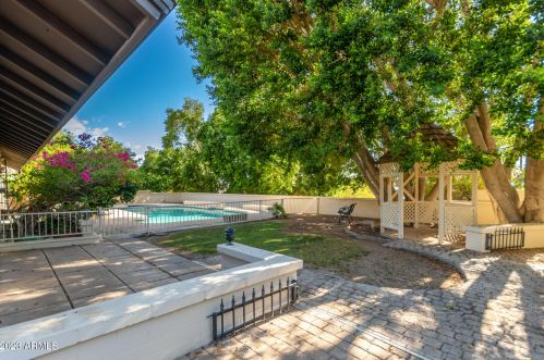 14432 12 St, Phoenix AZ 85022-3137 exterior