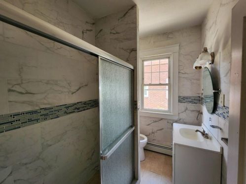 240 Gallatin St, Providence RI  02907-1906 exterior