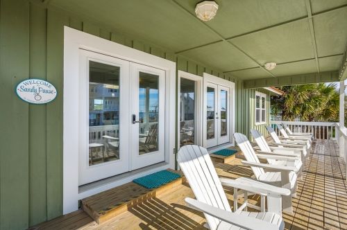 433 Gorrie Dr, Saint George Island, FL 32328-2820