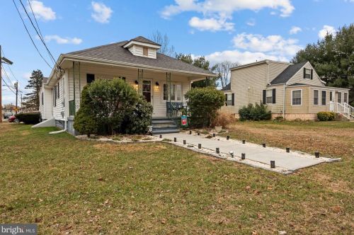 41 Andaloro Way, West Deptford NJ  08093-1639 exterior