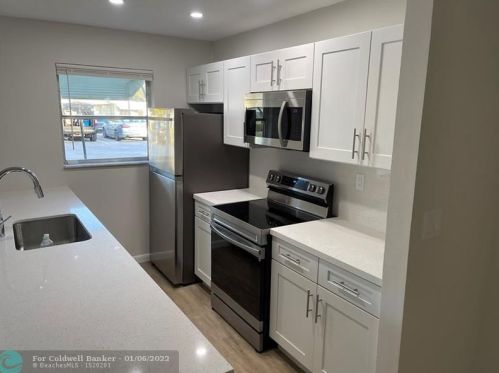435 High Point Blvd, Delray Beach, FL 33445-3307