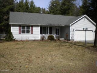 5 Linette Ln, Glens Falls, NY 12804-8834