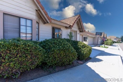 820 Cherrywood Way, El Cajon CA  92021-5532 exterior