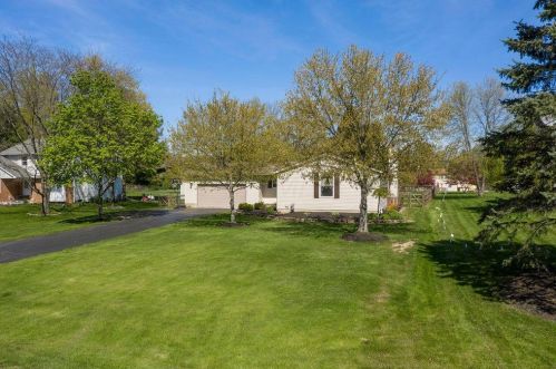 138 Cavalcade Ln, Pataskala OH  43062-9544 exterior