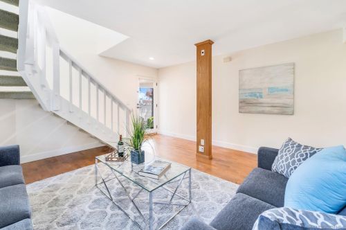 914 Agate St, San Diego CA 92109-1118 exterior