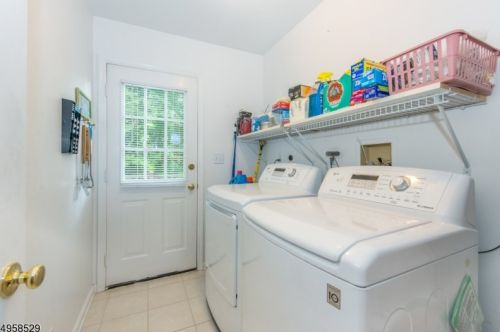 4 Roberts Rd, Dover NJ  07869-3475 exterior