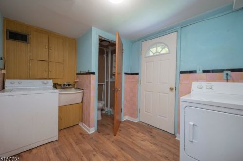 70 Highland Ave, Whippany NJ exterior