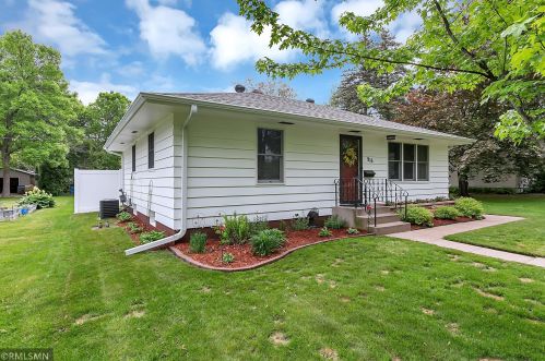 916 River Ave, Sauk Rapids, MN 56379-1553