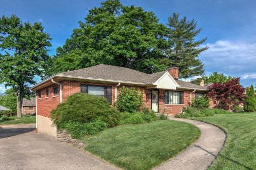 413 Kentucky Dr, Covington, KY 41011-3618
