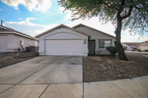 2332 Saint Pablo Dr, Tucson, AZ 85713-7416