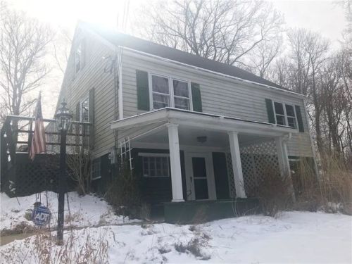4598 Shearsburg Rd, New Kensington, PA 15068-6712