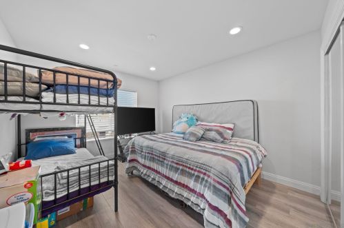 7891 Railroad Ave, Riverside CA  92504-4139 exterior