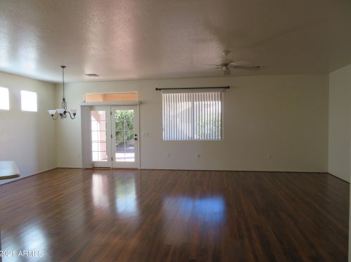 2836 Stonehenge Dr, Sierra Vista, AZ 85650-5740