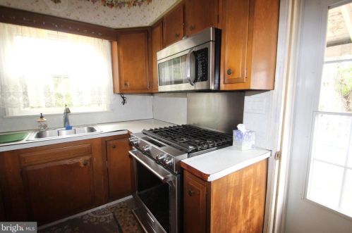 373 Concord Rd, Glen Mills PA  19342-1403 exterior