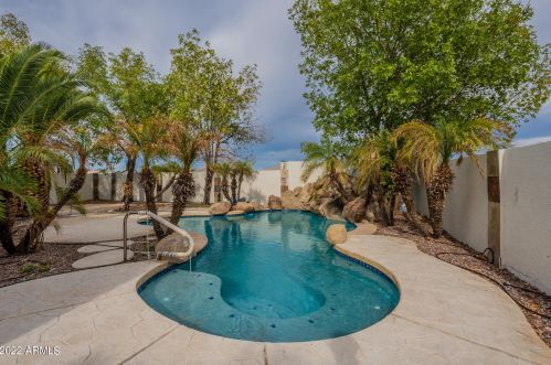 21223 30 Ave, Phoenix AZ 85041-9303 exterior