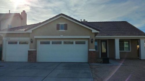 43321 Hampton St, Lancaster, CA 93536-7626