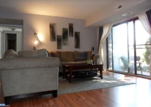207 Village Rd, Southampton, PA 18966-2520